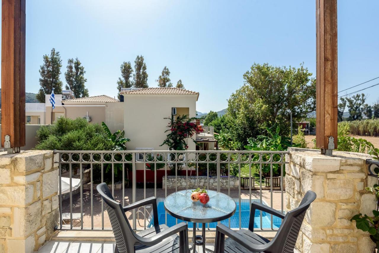 Azure Beach Villas Kissamos Luaran gambar