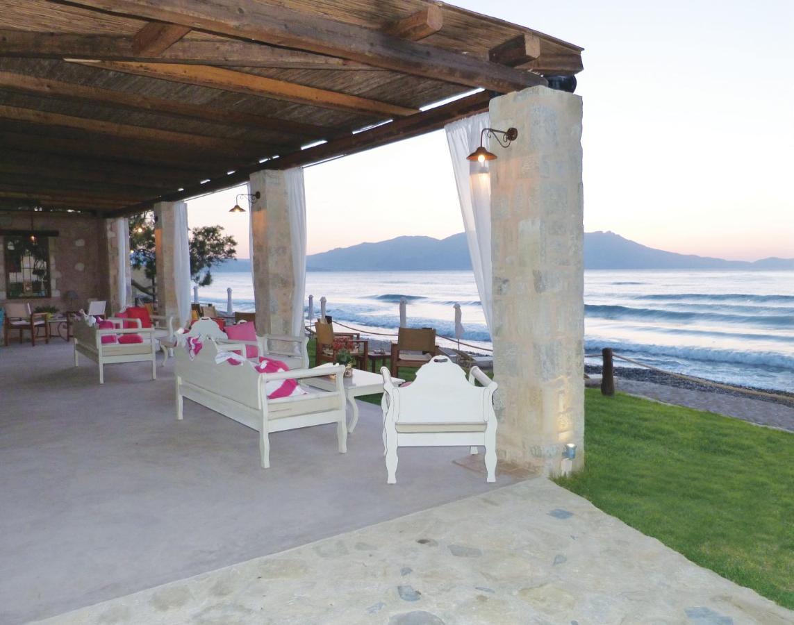 Azure Beach Villas Kissamos Luaran gambar